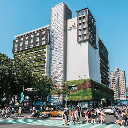 Star Hostel Taichung Parklane Екстер'єр фото