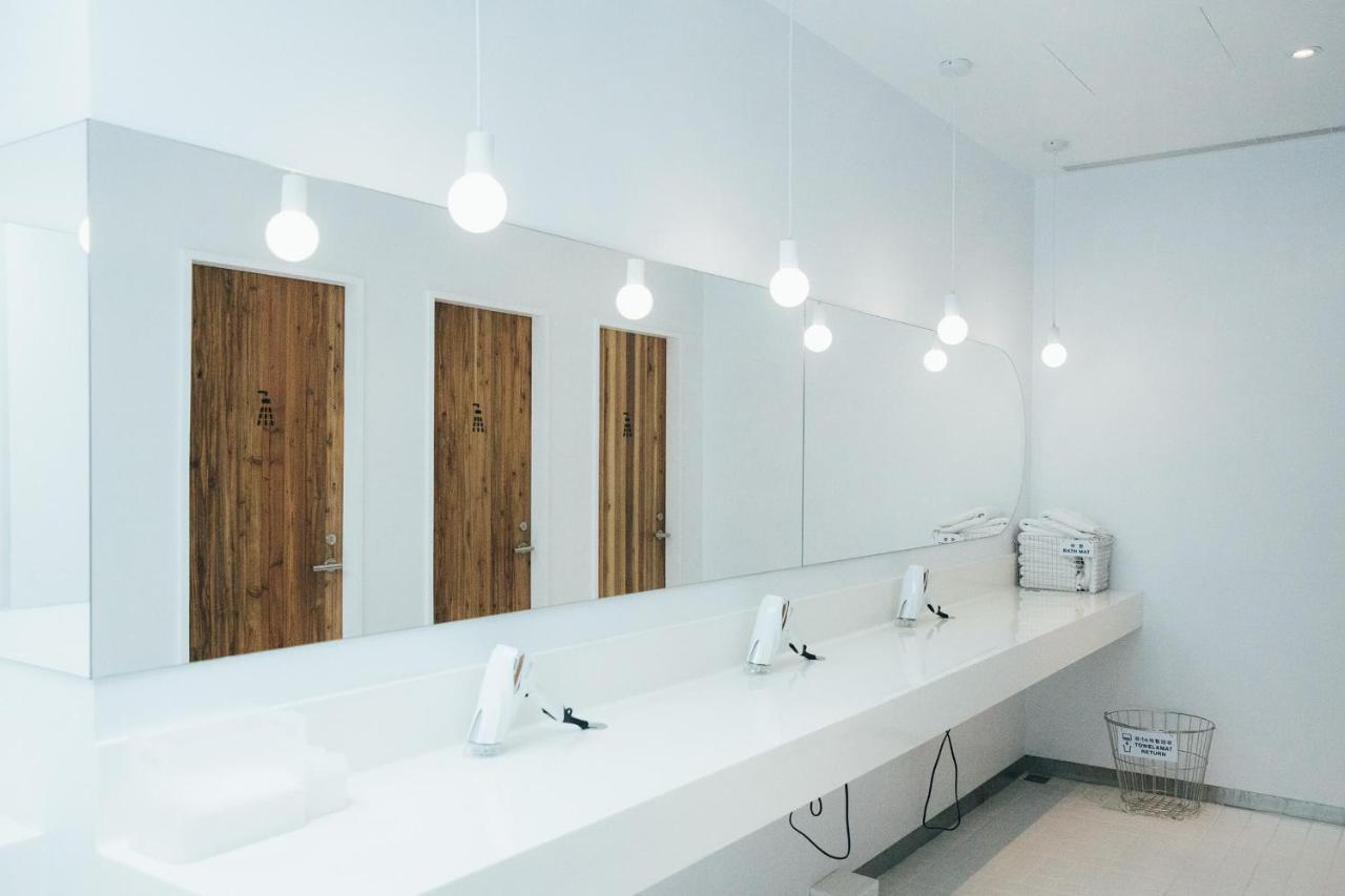 Star Hostel Taichung Parklane Екстер'єр фото