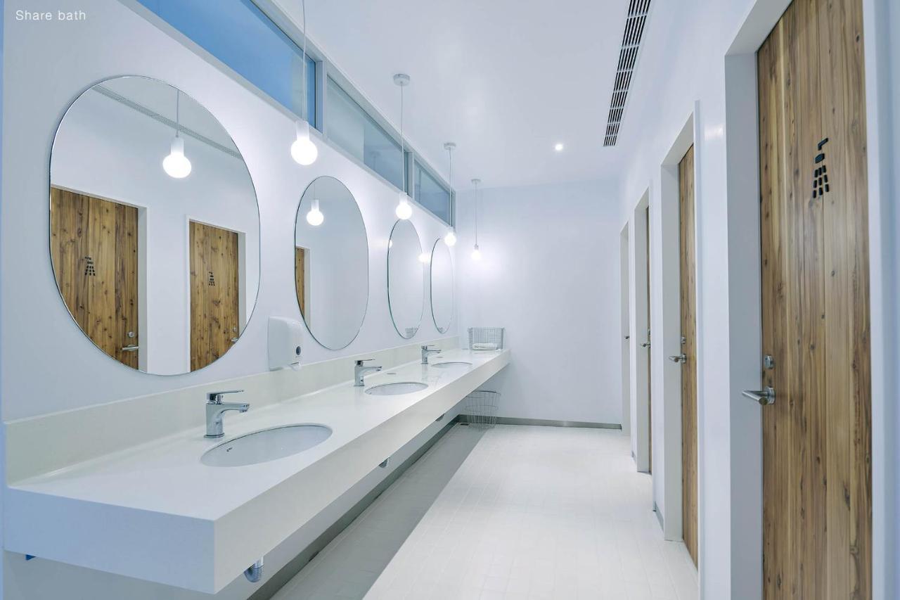 Star Hostel Taichung Parklane Екстер'єр фото