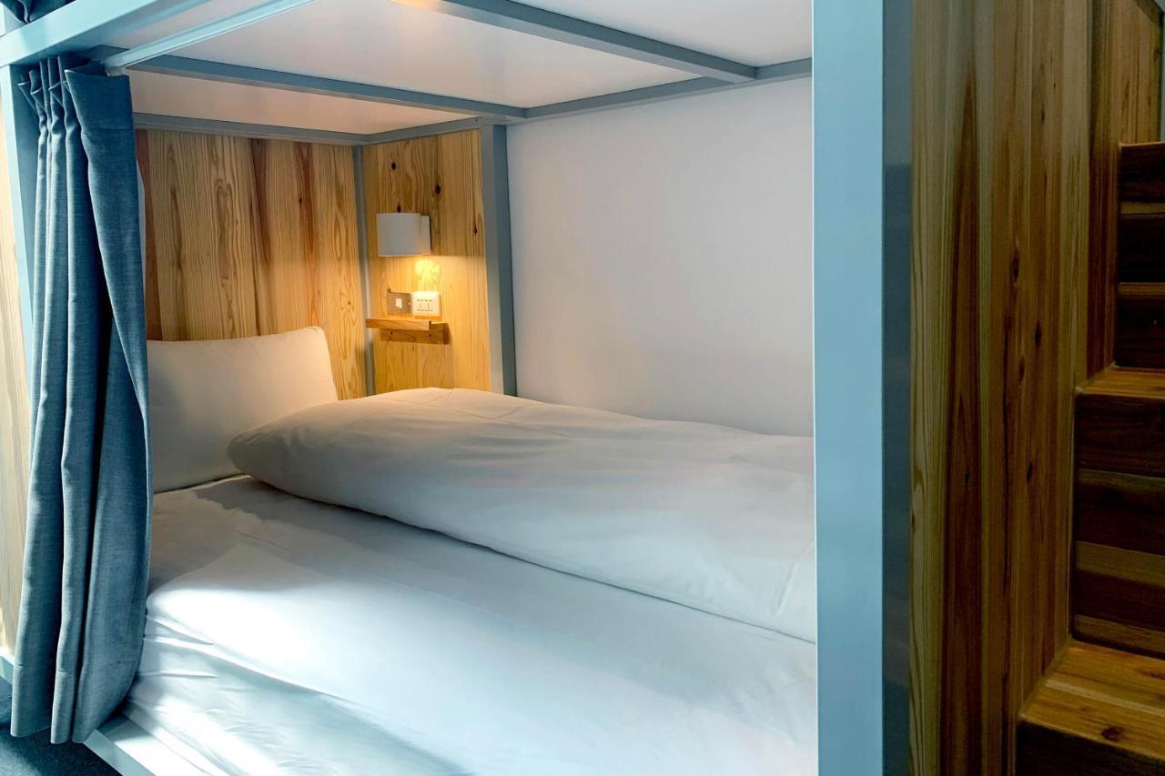 Star Hostel Taichung Parklane Екстер'єр фото